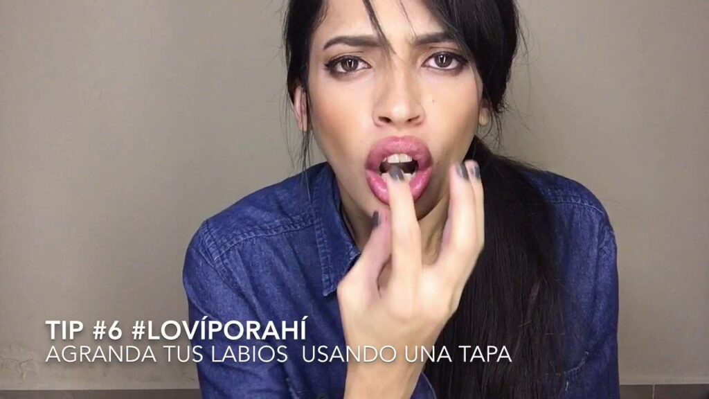 Cómo aplicar la canela en los labios